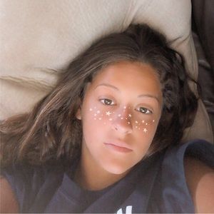 Meet your Posher, Cassie